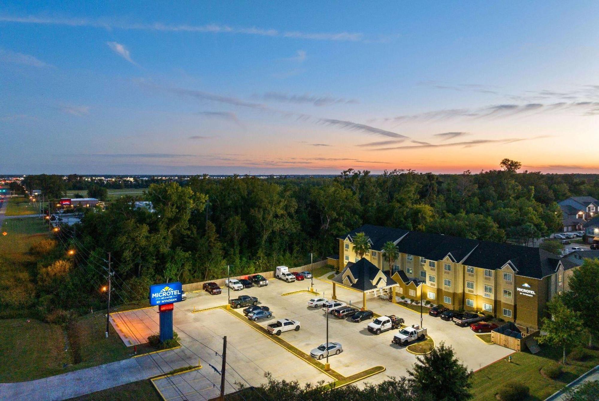 Microtel & By Wyndham Of Hotel Houma